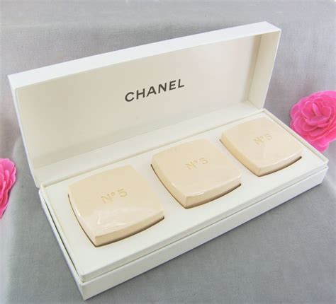 chanel 5 seife|chanel soap no 5.